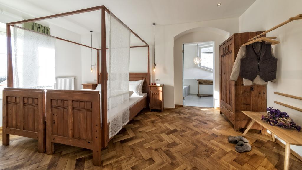 ブルーニコ Niedermairhof Bed & Breakfast 部屋 写真